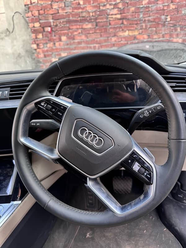 Audi e Tron 50 Quattro Every parts available 0