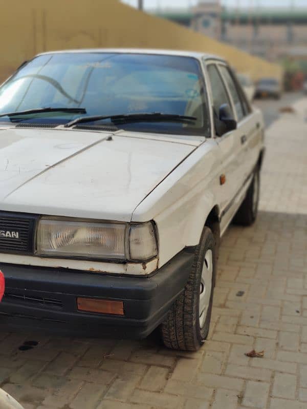 Nissan Sunny 1988 b2b original car zero metre drive 0