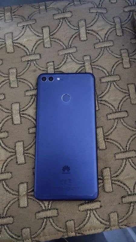 Huawei Y9 2018 0