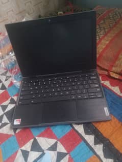 Chromebook Lenovo laptop