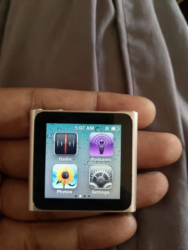 apple ipod nano 6th generation 0