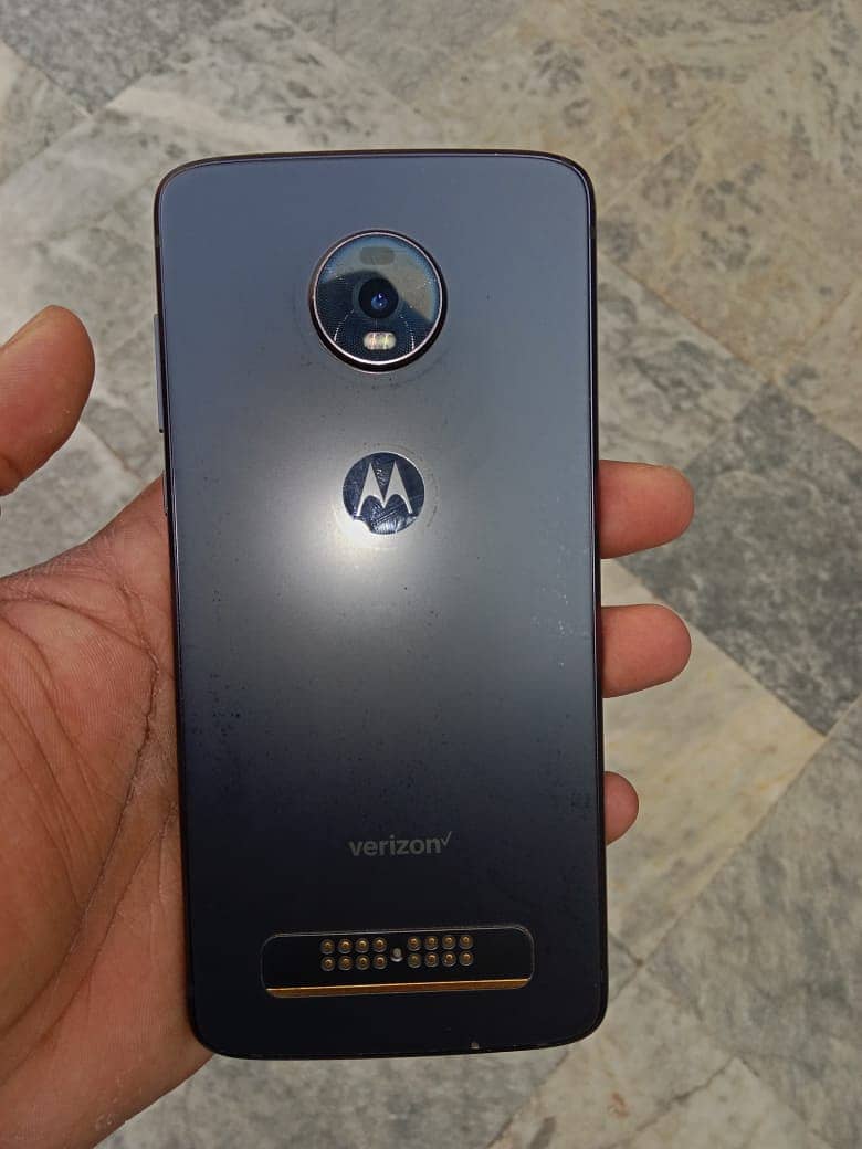 Moto Z4 condition10/9 4/128 0