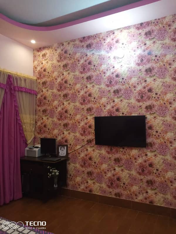 two bed dd 1st floor with roof portion available for rent in johar 3