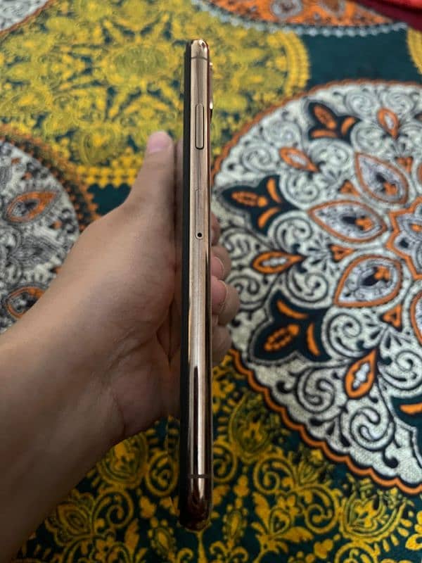 iphone xs max 512 Gb factory unlocked 5