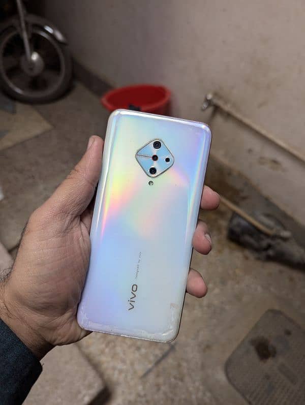 vivo S1PRO 3