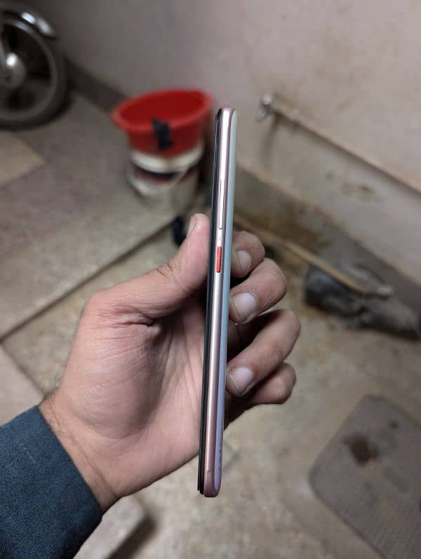 vivo S1PRO 7