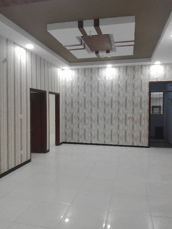 three bed dd 1st floor portion for tent in johar 4