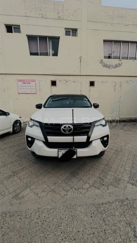 Toyota Fortuner Sigma 2019 0