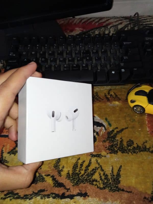 TWS black Airpods 1