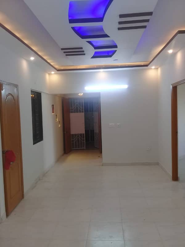 three bed dd well maintained apartment for rent in johar 4