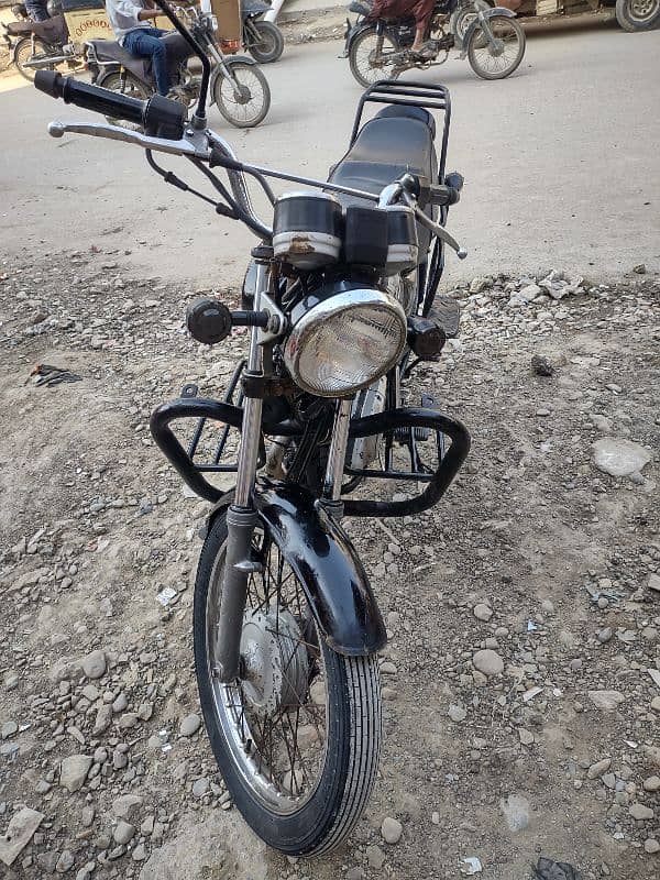 suzuki 150 model 2015 Karachi number 5