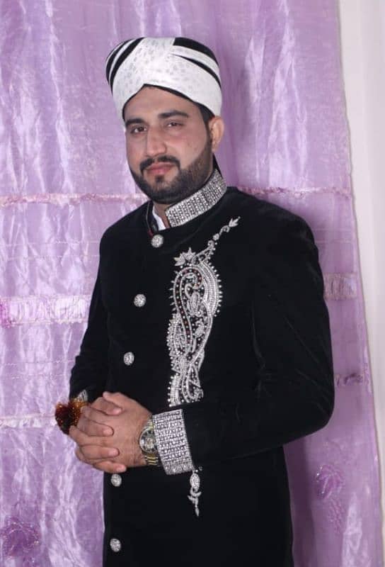 Sherwani 0