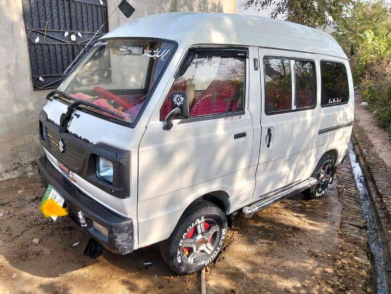 Suzuki bolan CNG INSTALLED  LAHORE NO 1