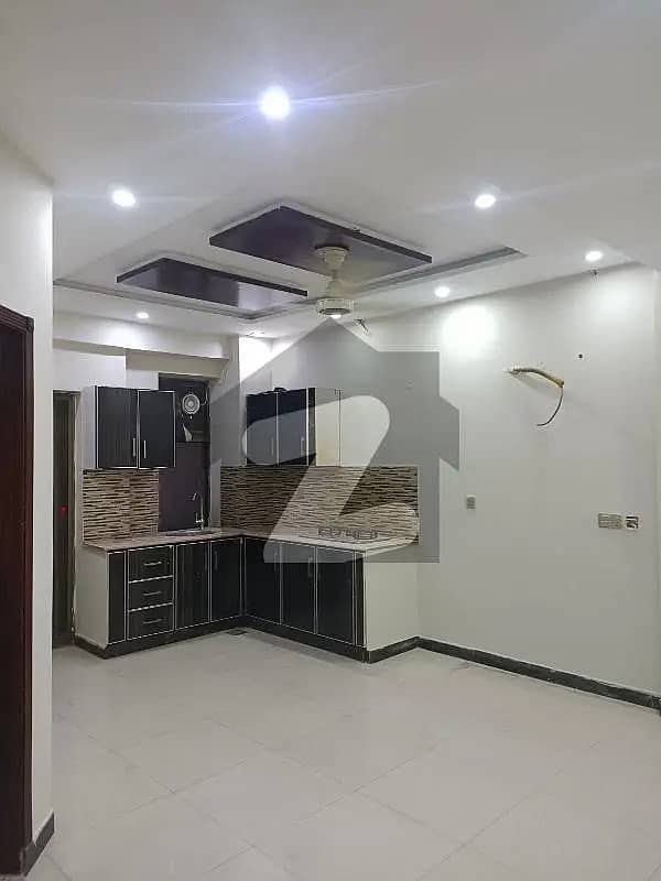 10 Marla Upper Portion For Rent Available In Wapda Town 2