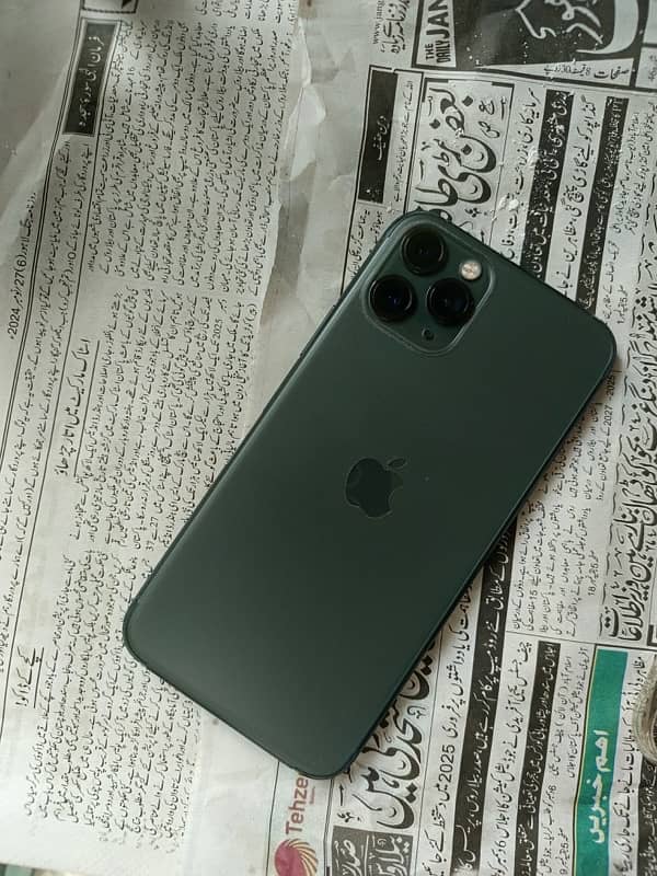 iphone 11 pro 4