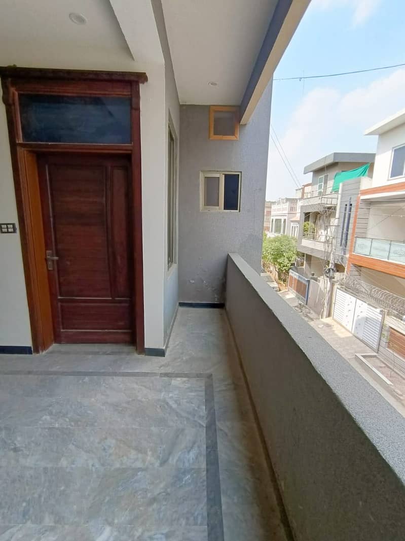 Beautifull 2 Bed Upper Portion For Rent 1