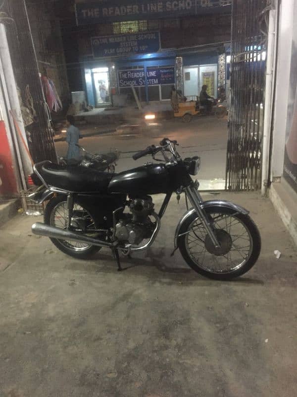 Honda 125 double Saman ke sath 2