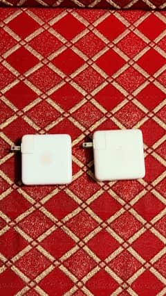 Macbook pro and air 61w and 67w original charger