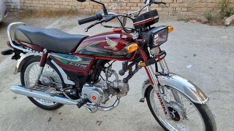 Honda 70cc Bike for Sale - Good Condition! 6