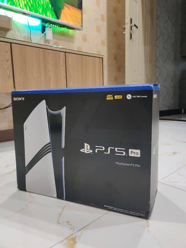 PLAYSTATION 5 PRO 9