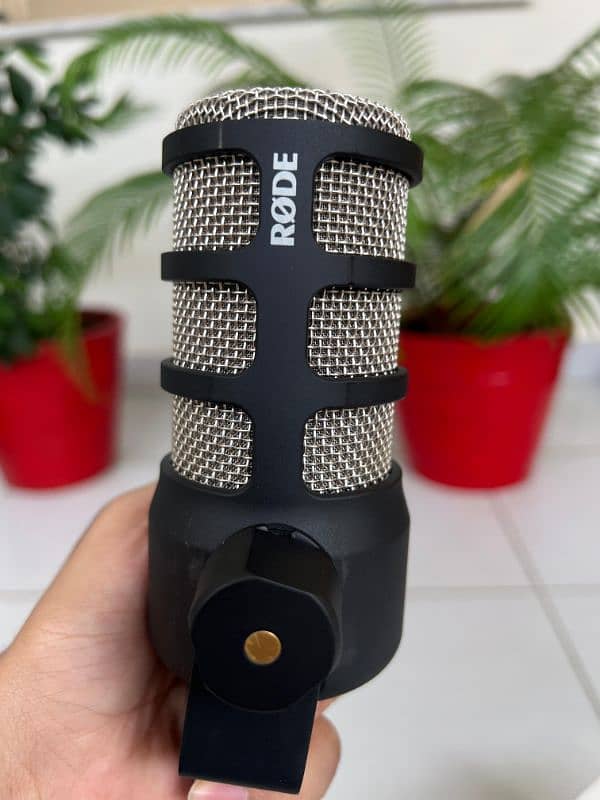 Rode Microphone Opened Box 5