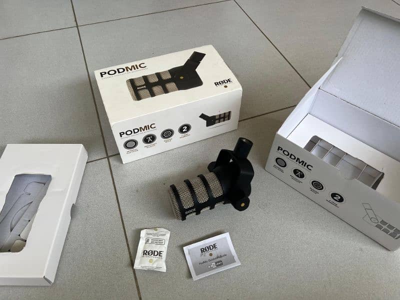 Rode Microphone Opened Box 9