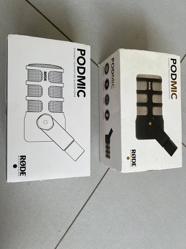 Rode Microphone Opened Box 10