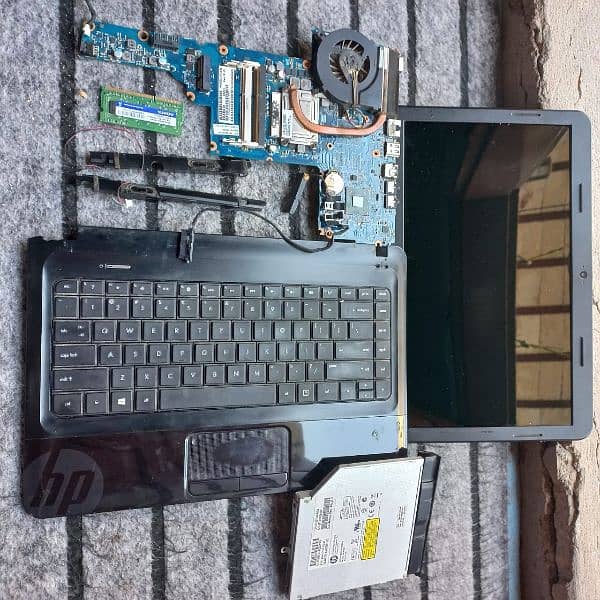 HP 1000 core i3 2nd generations - Parts 6