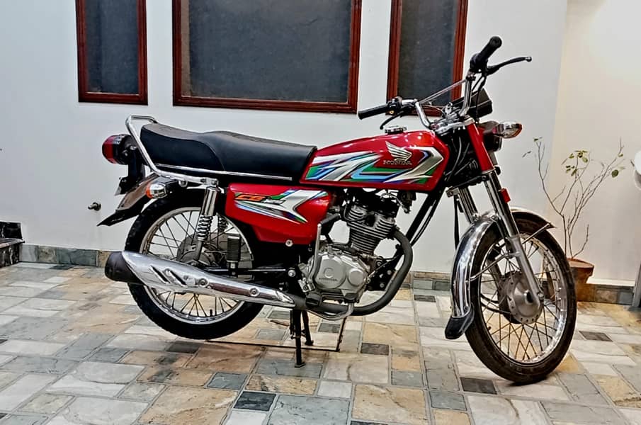 Honda CG 125 Sticker 2023 (Exchange 2024 Honda CD 70 ) 3