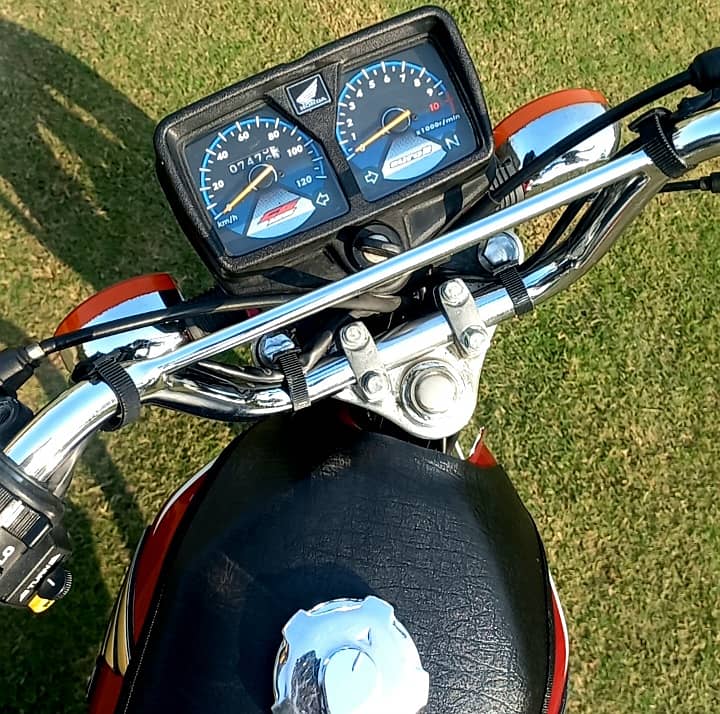 Honda CG 125 Sticker 2023 (Exchange 2024 Honda CD 70 ) 4