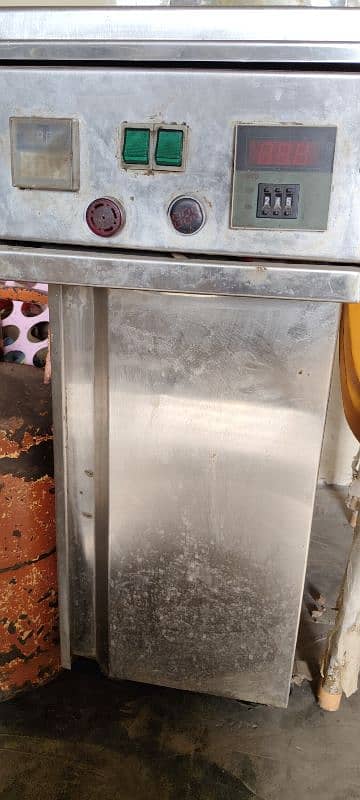 3 month use gas fryer 2