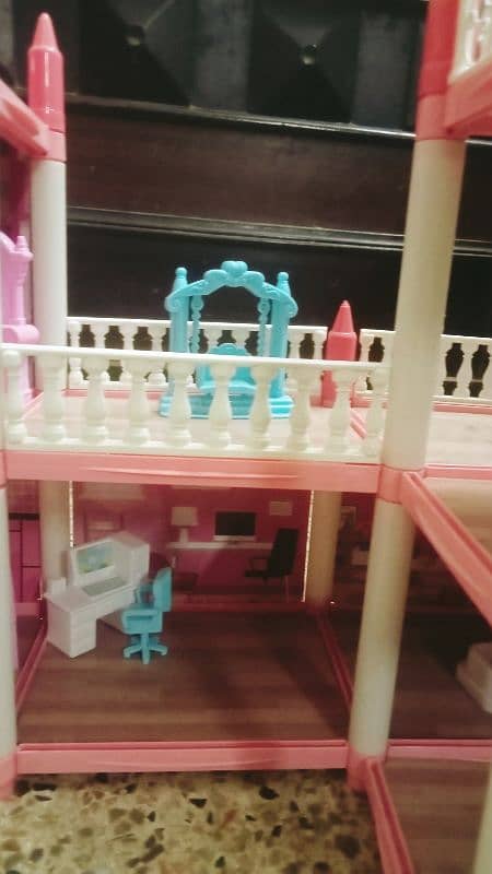 Doll house 5