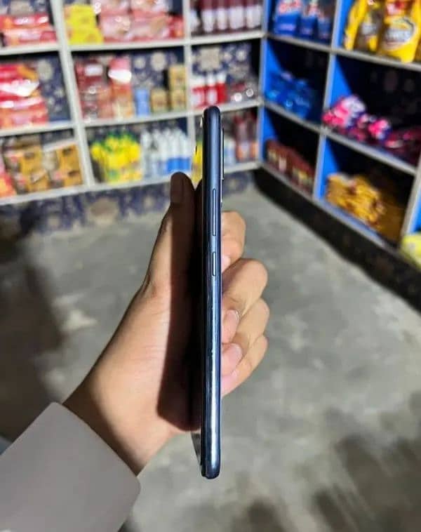 vivo v21e 1