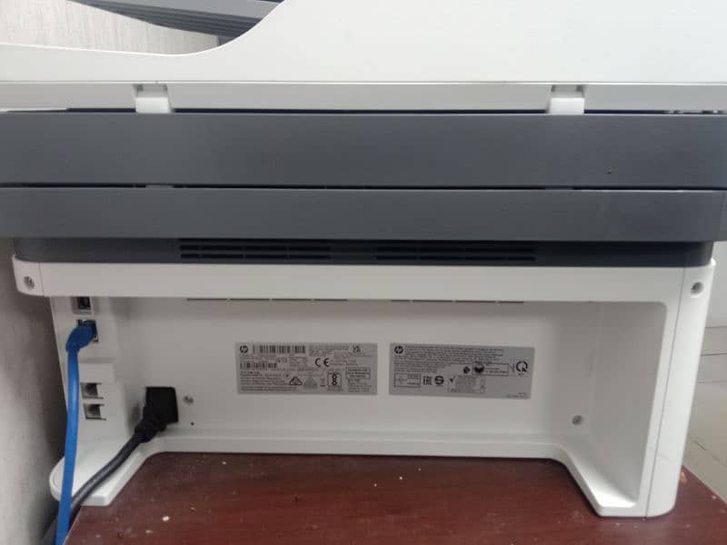 HP Laser MFP 137 FNW 2