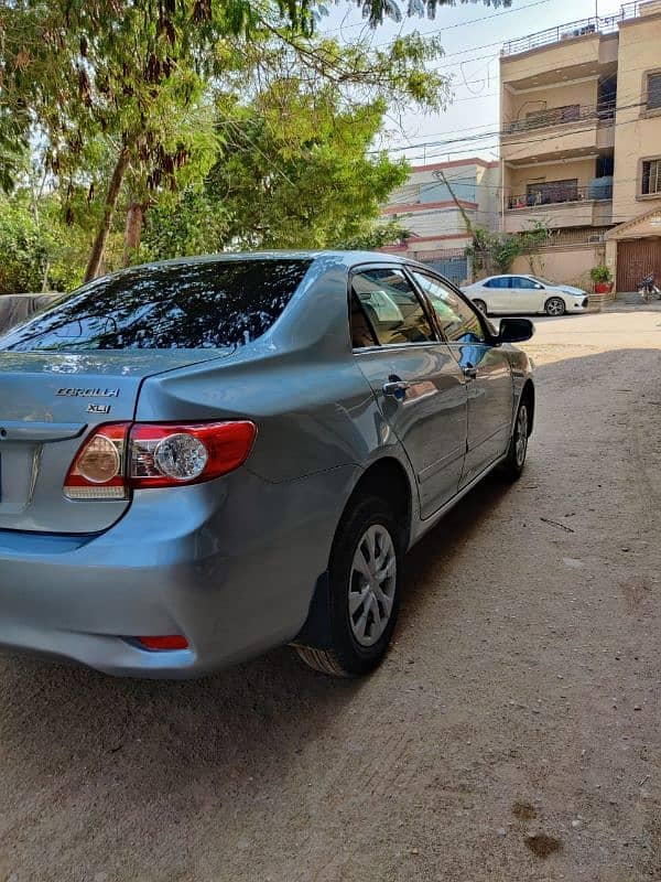 Toyota Corolla XLI 2013 8