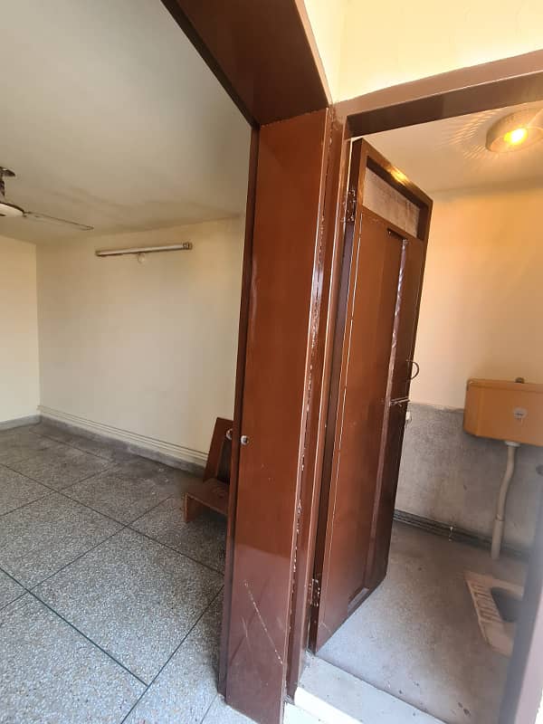 10MARLA DOUBLE STOREY HOUSE FOR RENT IN ALLAMA IQBAL TOWN 20