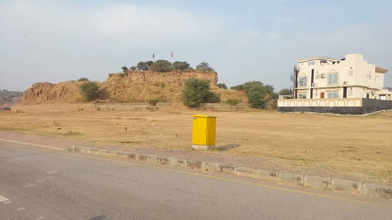 5 Marla Possessionable Plot in Rose Garden Zone 1, Phase 8 Bahria Town Rawalpindi 5