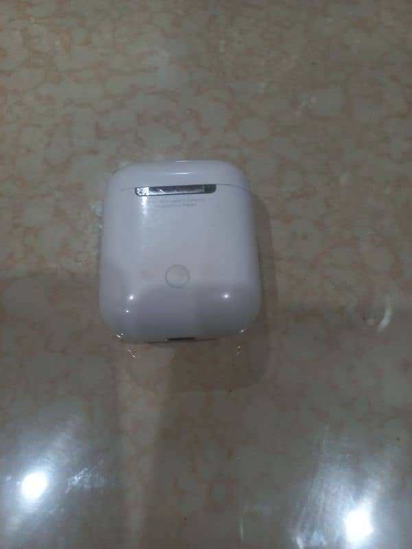 origional airpods apple iphone 1