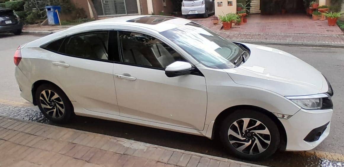 Honda Civic VTi Oriel Prosmatec 2017 1