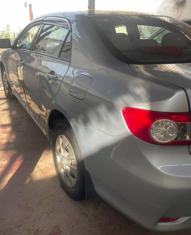 Toyota Corolla GLI 2014 12