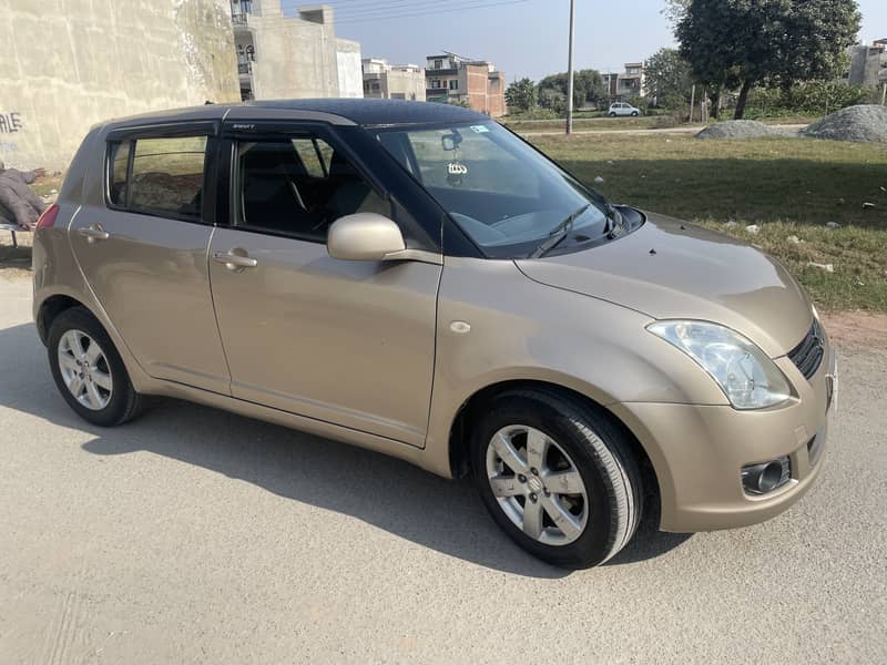 Suzuki Swift 2015 DLX 2