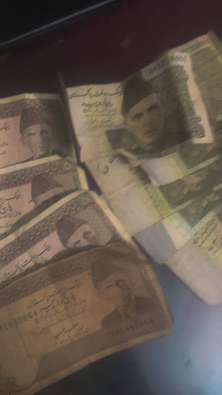 pakistan 5 rupees old note are available each note price 25000 2