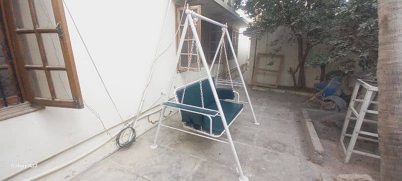 Iron swing for sale in Excellent Condition 4