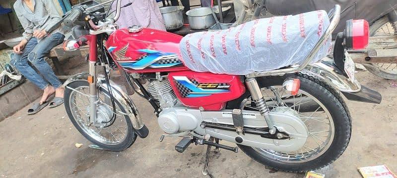 Honda cg 125 2024 3