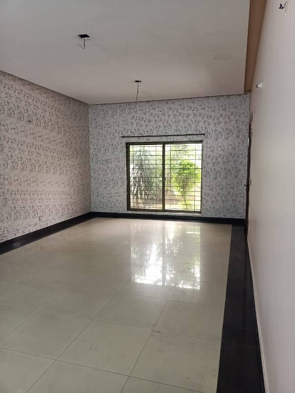 1 kanal House For Office Use J1 Block Near Canal Road In Johar Town 9