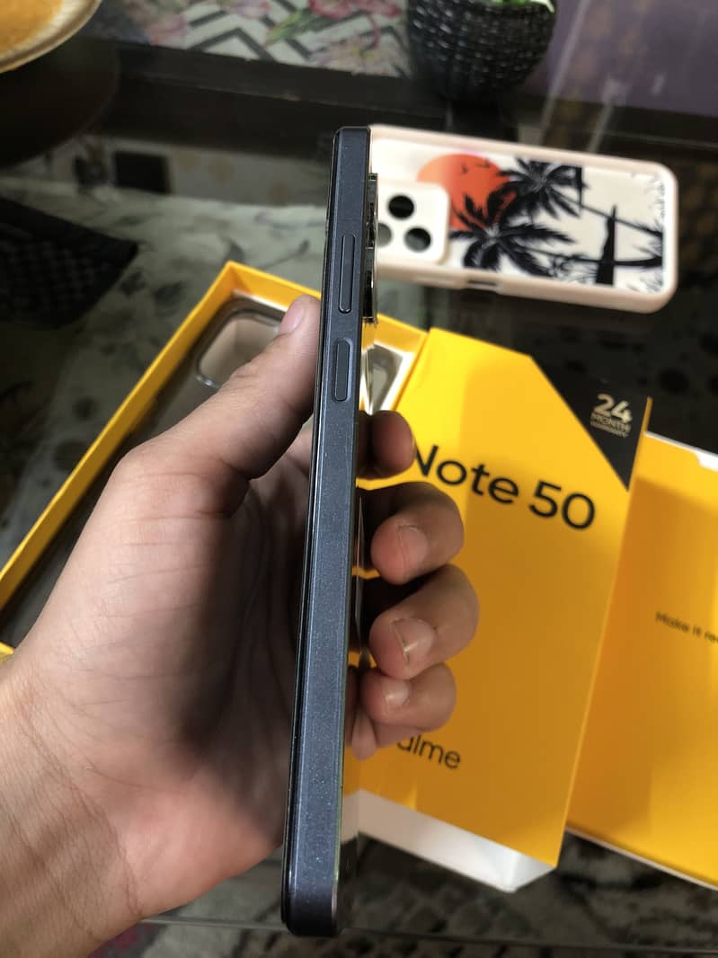 Realme Note 50 4