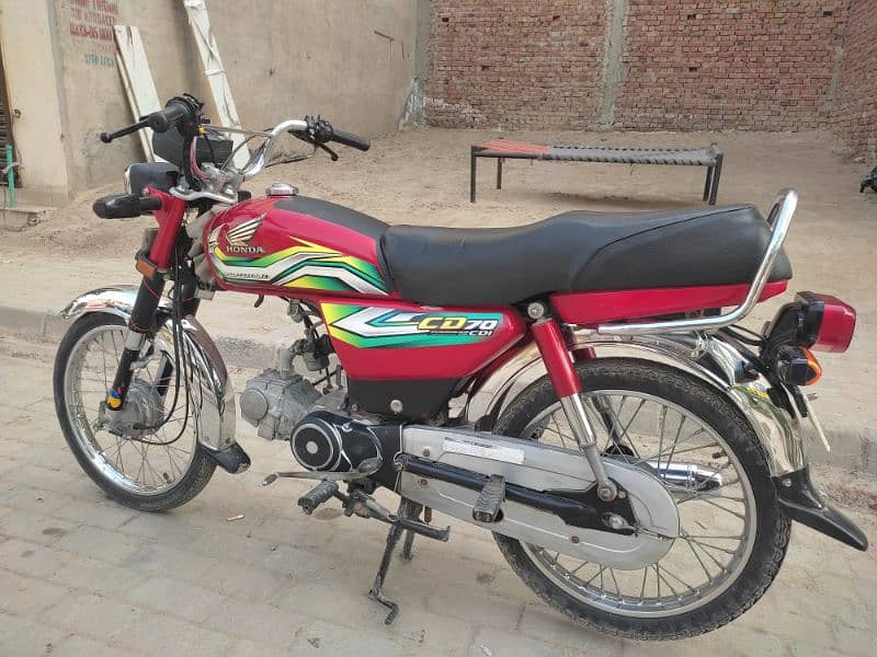 honda cd 70 2022 model in good condition 6