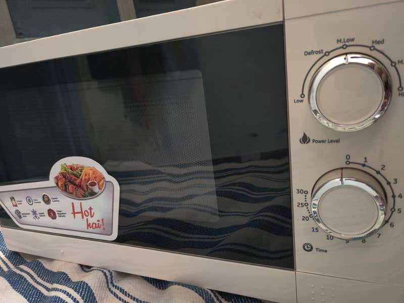 PEL Microwave oven 0