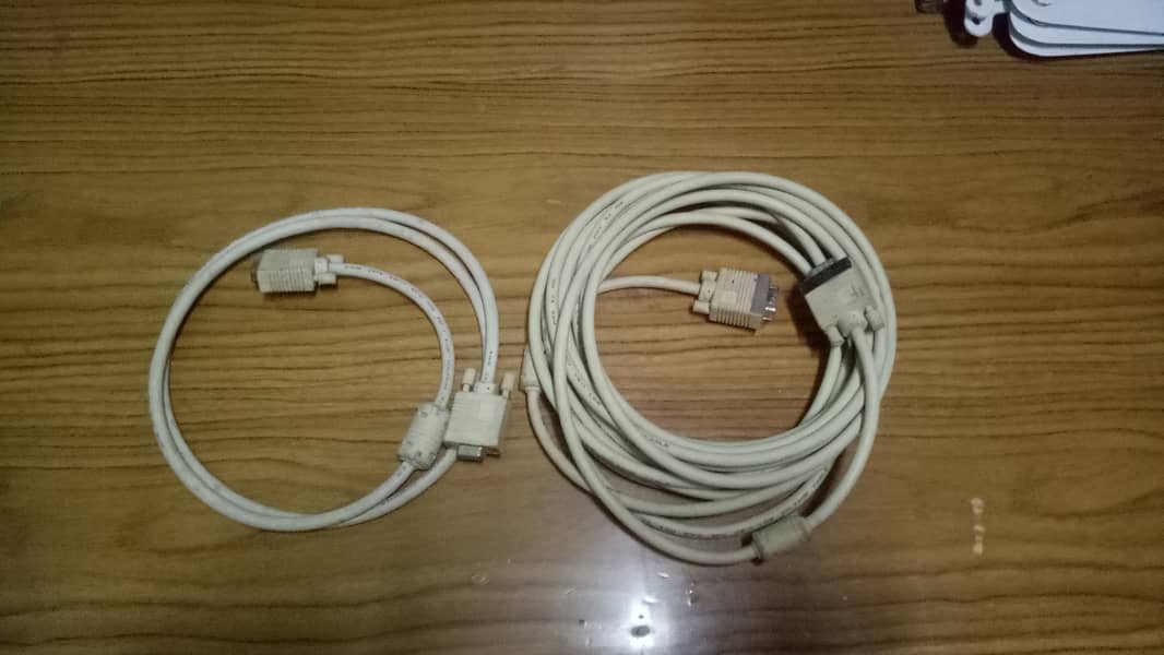 LCD VGA Cable 1