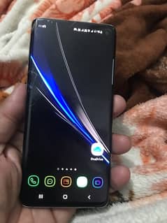 Samsung S10 patch h dual sim condition pics me dekh ln